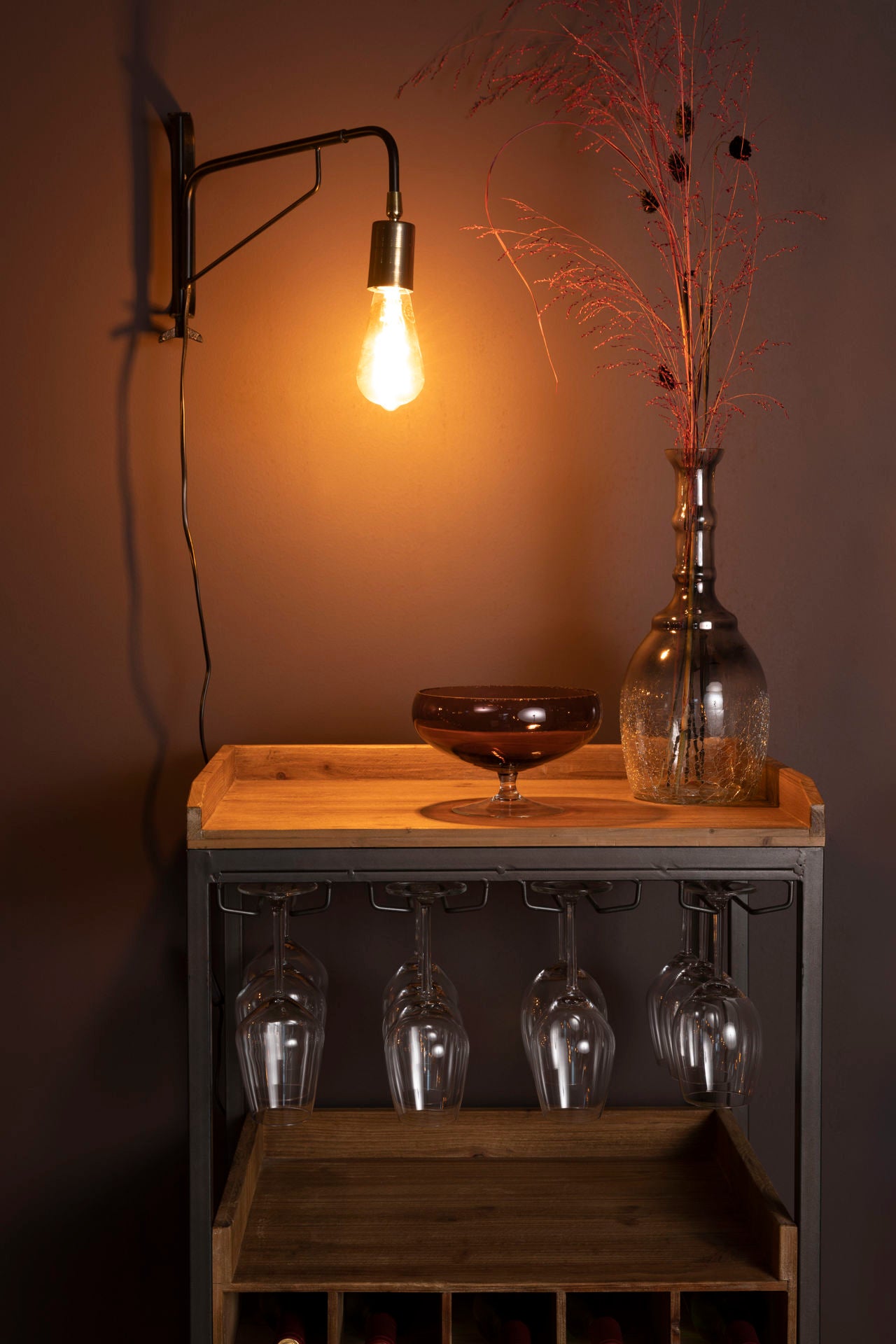 Nancy's Westwood Lakes Drankenkast - Opbergkast - Wandkast - Bruin - Dennenhout / Staal - ± 55 x 40 x 110 cm