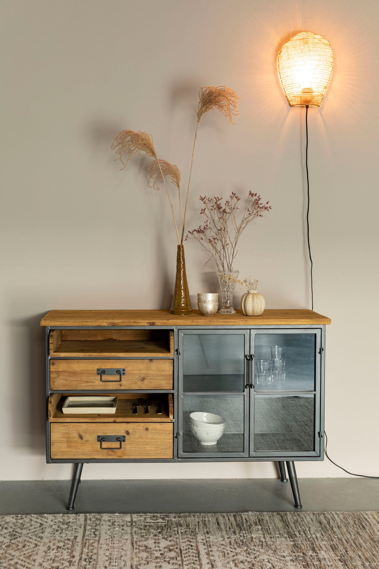 Nancy's Waipio Dressoir - Industrieel - Bruin- Mdf, IJzer, Glas - 40 cm x 113 cm x 75 cm