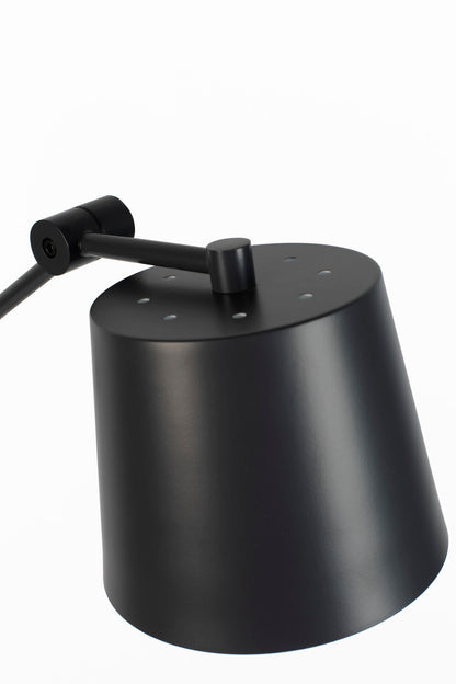 Nancy's River Edge Vloerlamp - Modern - Zwart - IJzer, Pvc - 55 cm x 25 cm x 124 cm