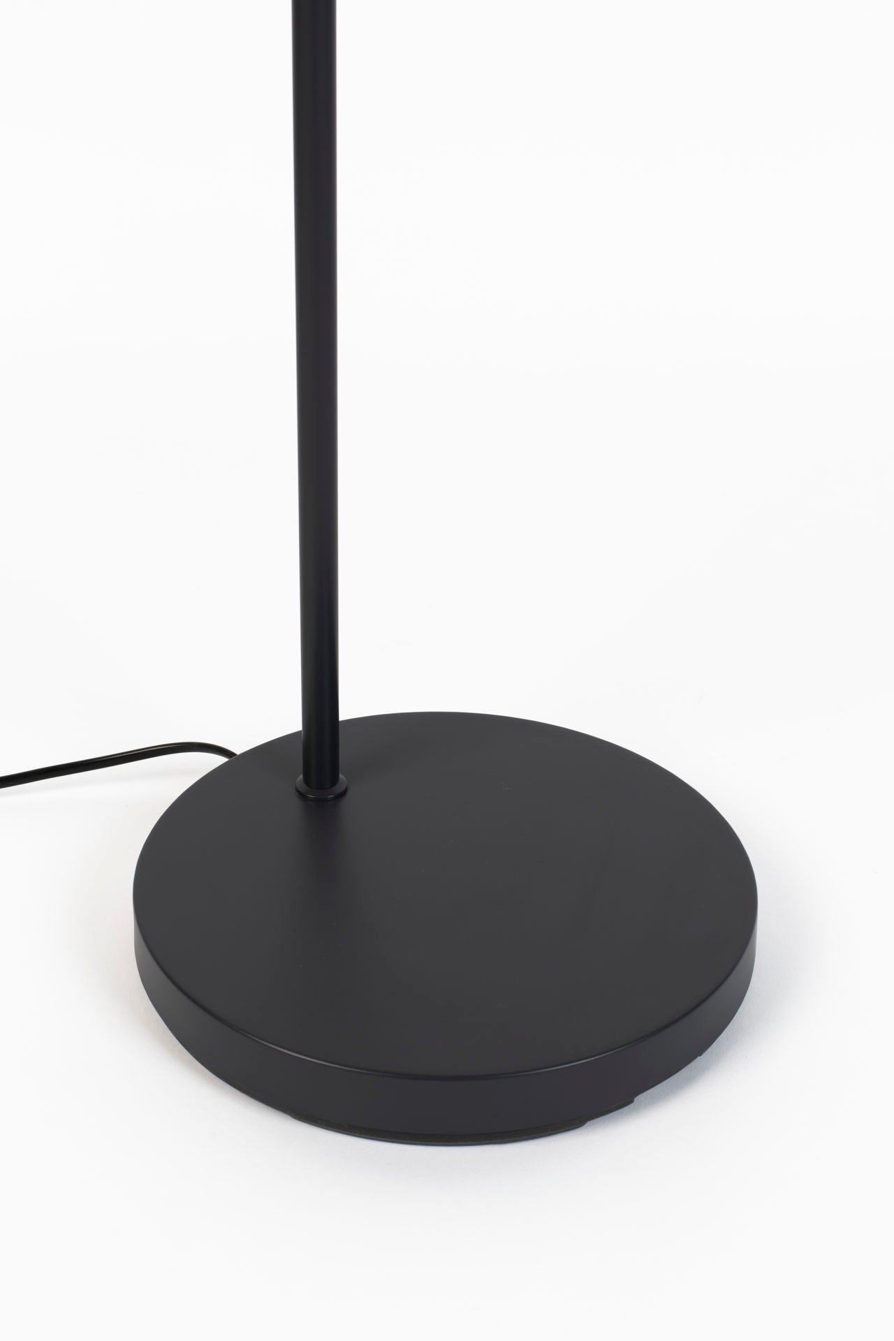 Nancy's River Edge Vloerlamp - Modern - Zwart - IJzer, Pvc - 55 cm x 25 cm x 124 cm