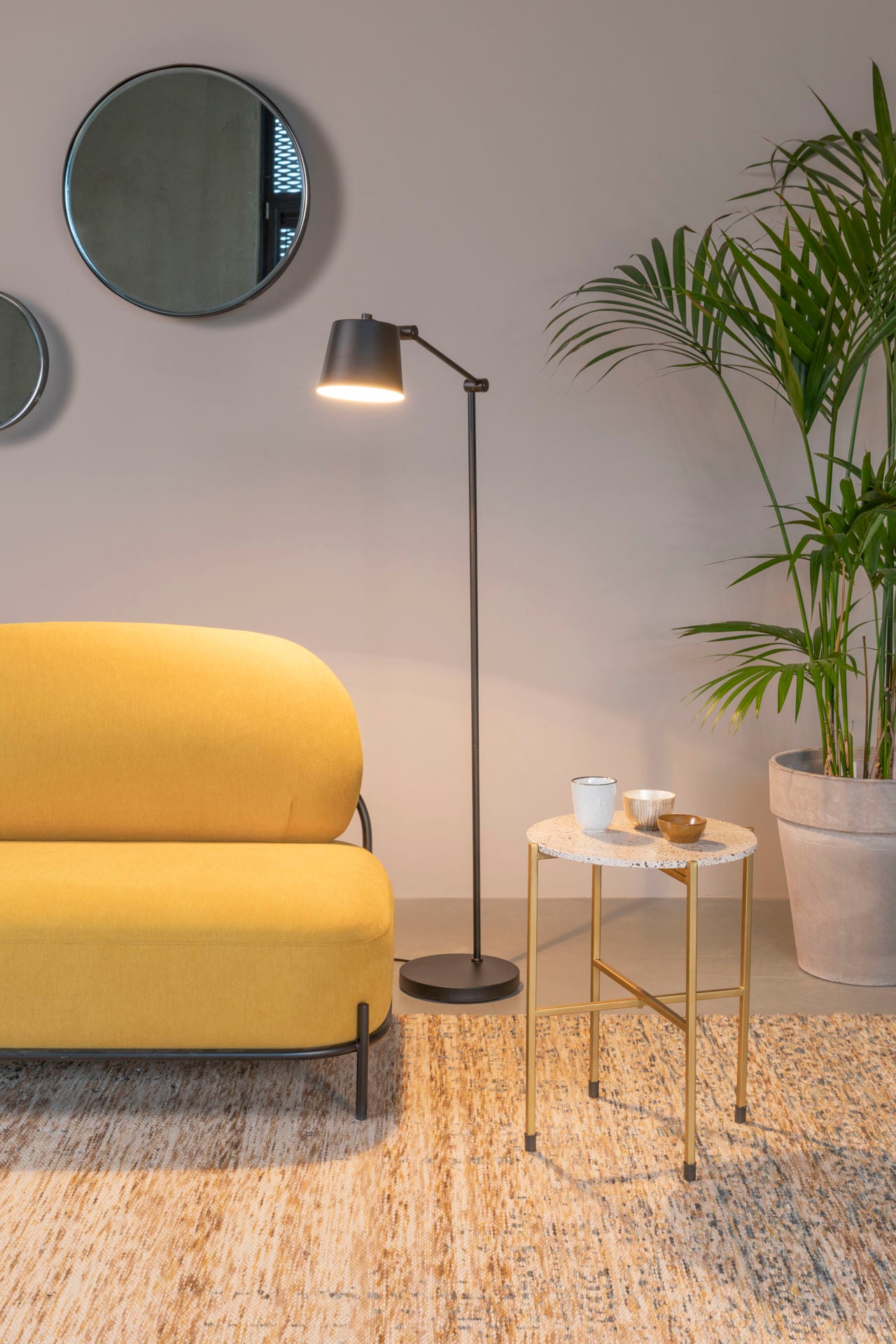 Nancy's River Edge Vloerlamp - Modern - Zwart - IJzer, Pvc - 55 cm x 25 cm x 124 cm