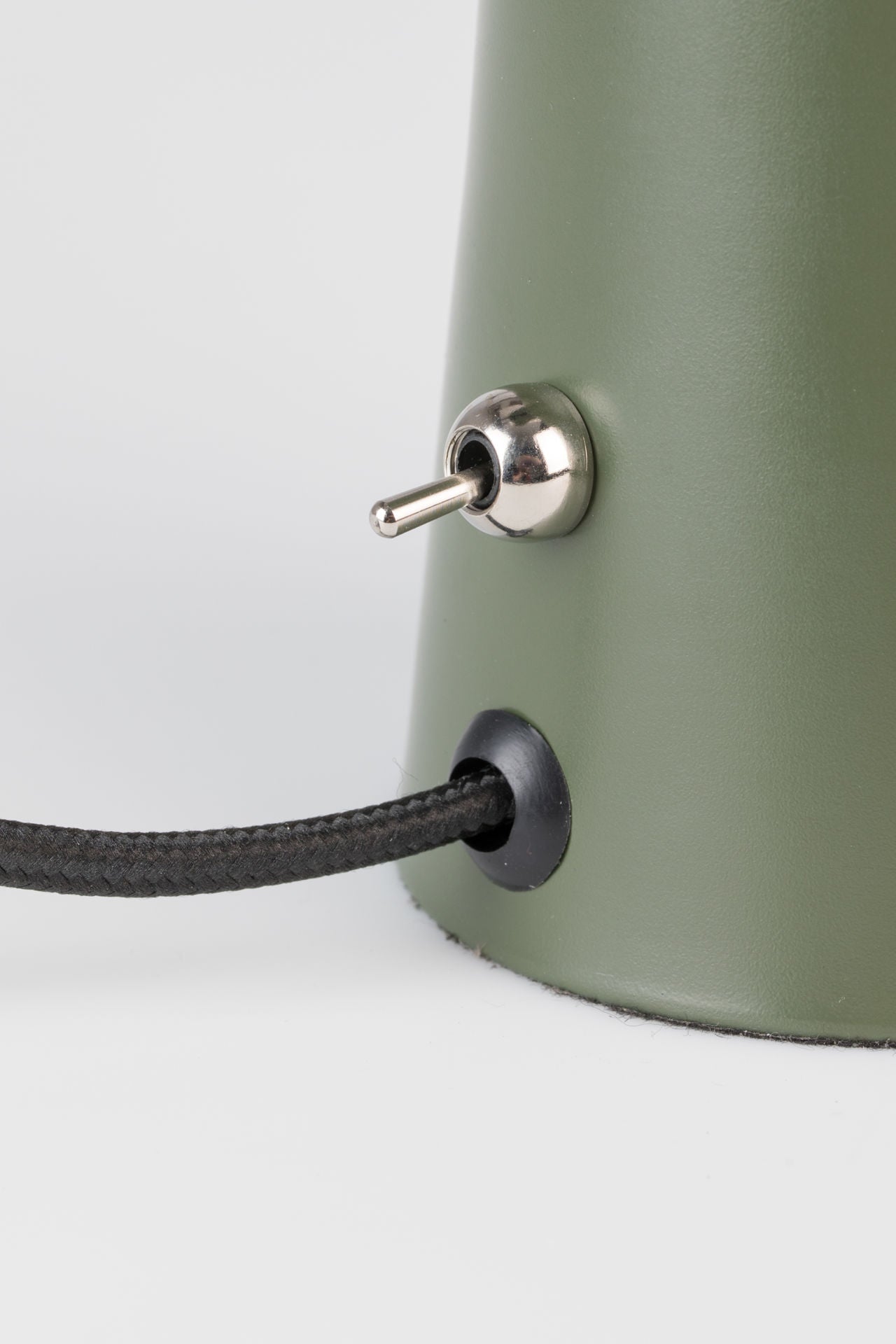 Nancy's North Bellport Bureaulamp - Modern - Groen - IJzer - 18,5 cm x 8,5 cm x 26,5 cm