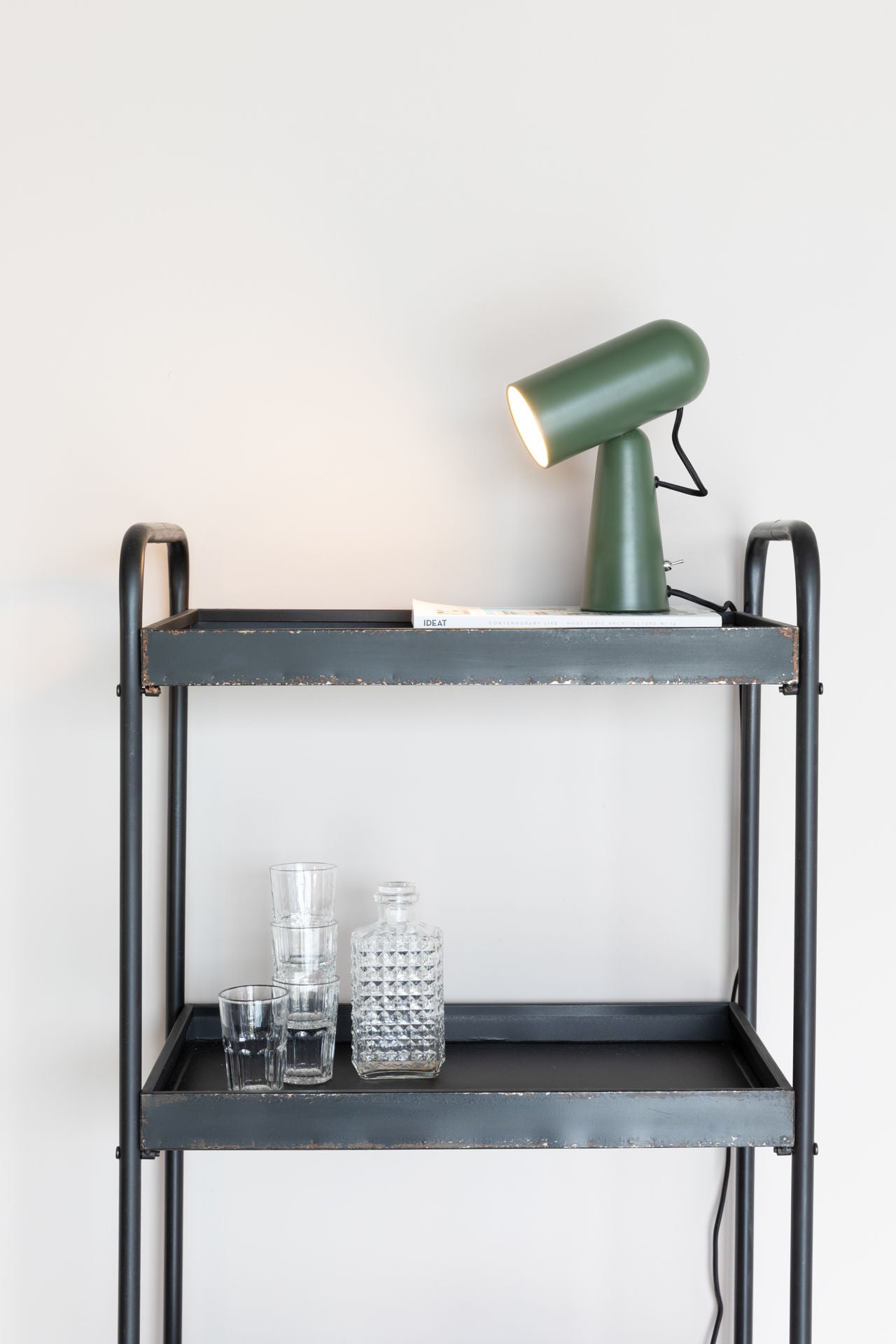 Nancy's North Bellport Bureaulamp - Modern - Groen - IJzer - 18,5 cm x 8,5 cm x 26,5 cm
