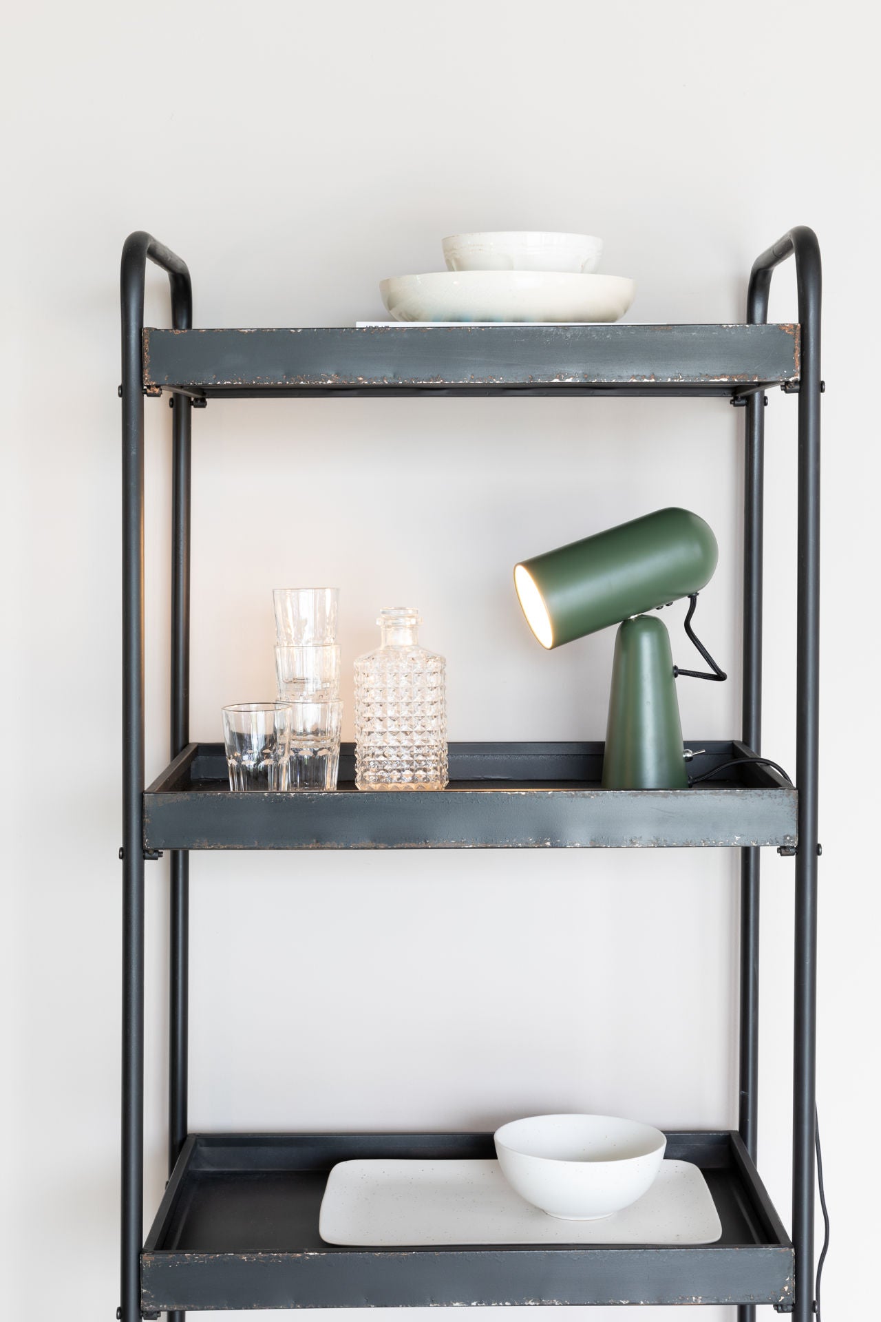 Nancy's North Bellport Bureaulamp - Modern - Groen - IJzer - 18,5 cm x 8,5 cm x 26,5 cm