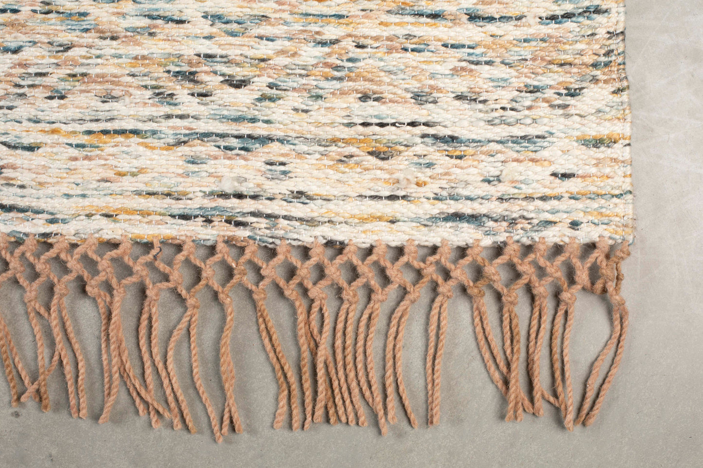 Nancy's Farmersville Carpet - Classic - Beige - Wool, Polyester, Cotton - 170 cm x 240 cm x cm