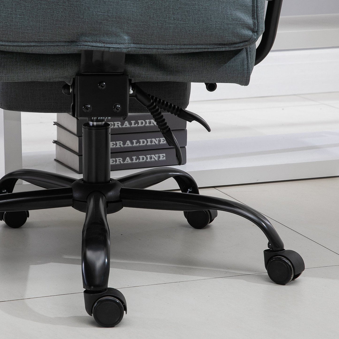 Nancy's Maskall Executive Chair - Grijs - Staal, Mdf, Foam - 26,77 cm x 31,5 cm x 49,6 cm
