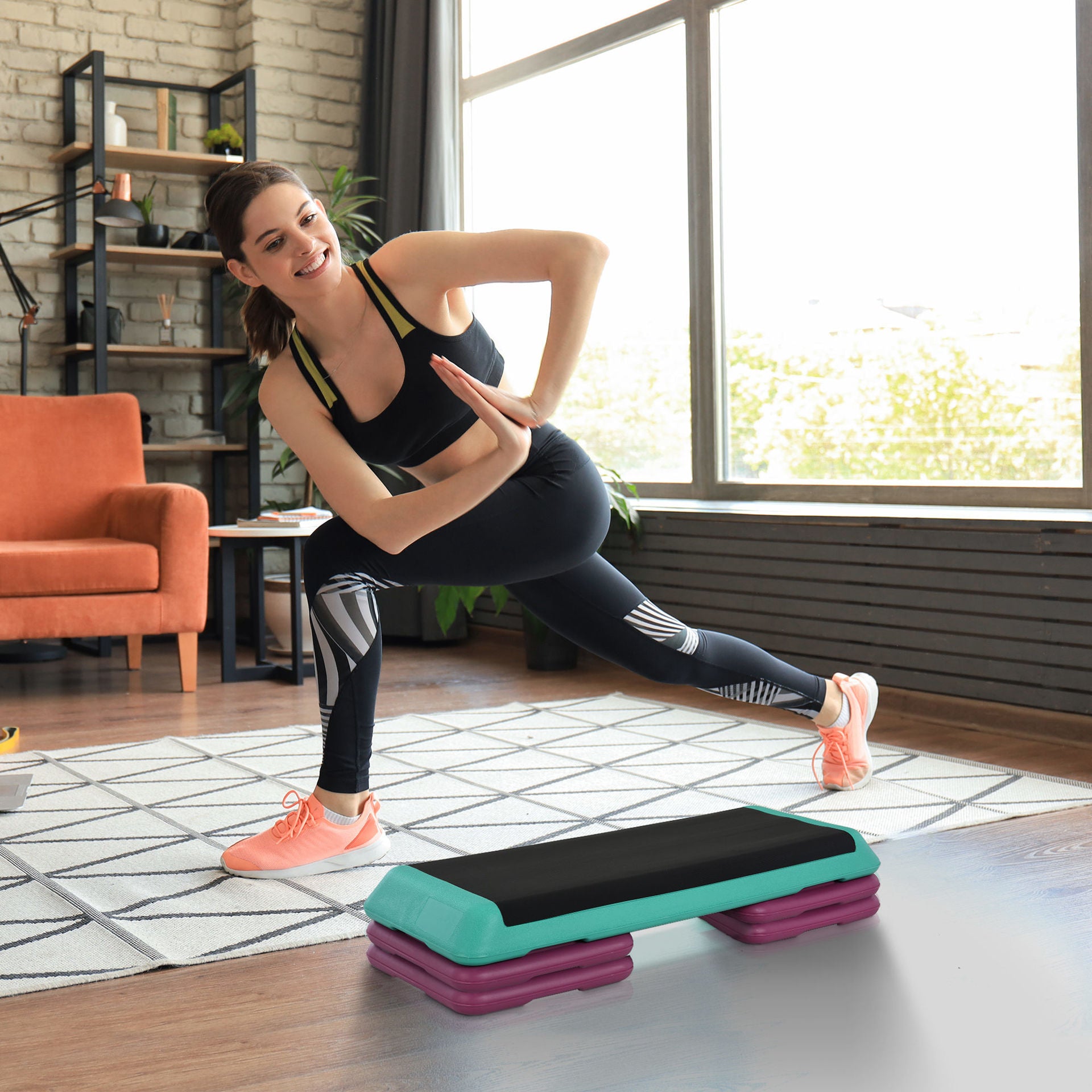 Nancy's Sarawina Aerobics Steps - Fitness Step - Stepper - In Hoogte Verstelbaar - Meerkleurig - 110 x 40 x 20 cm