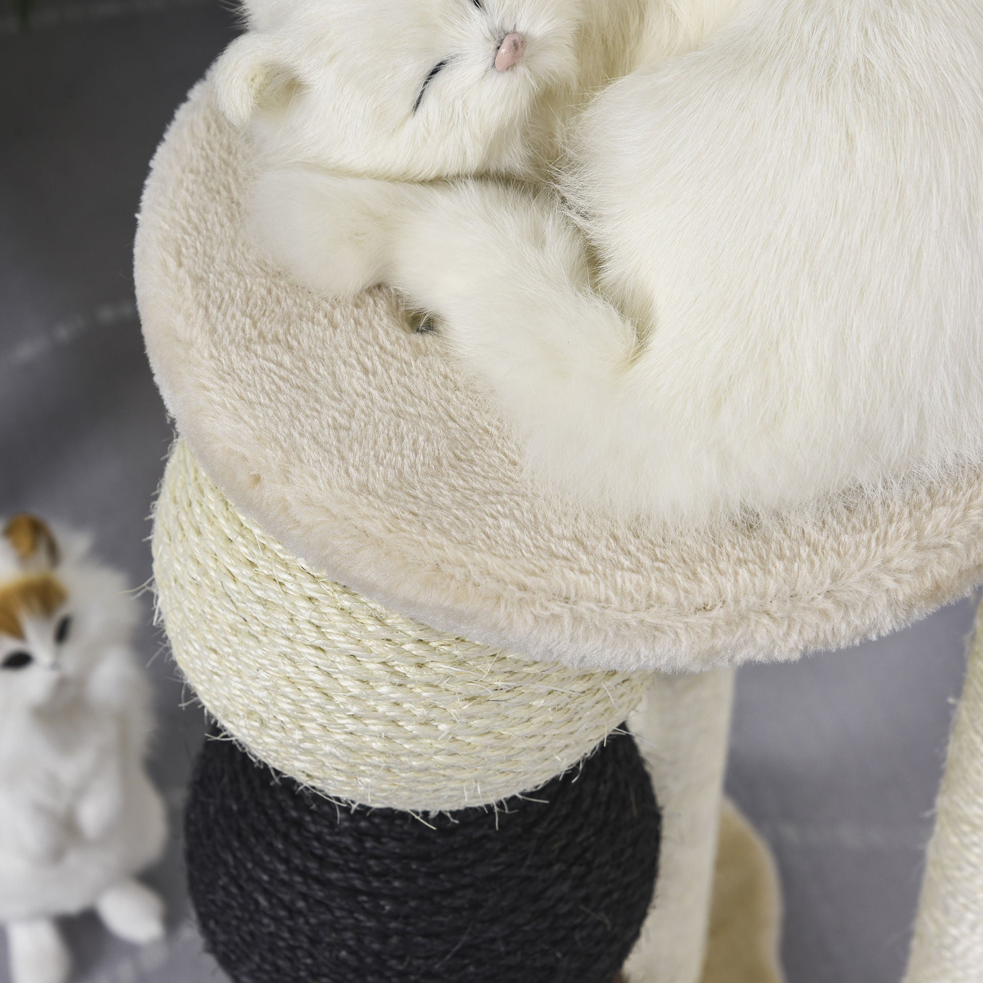 Nancy's Douze Krabpaal - Kattenpaal - Kattenkrabpaal met platform - Beige - ± 40 x 40 x 65 cm