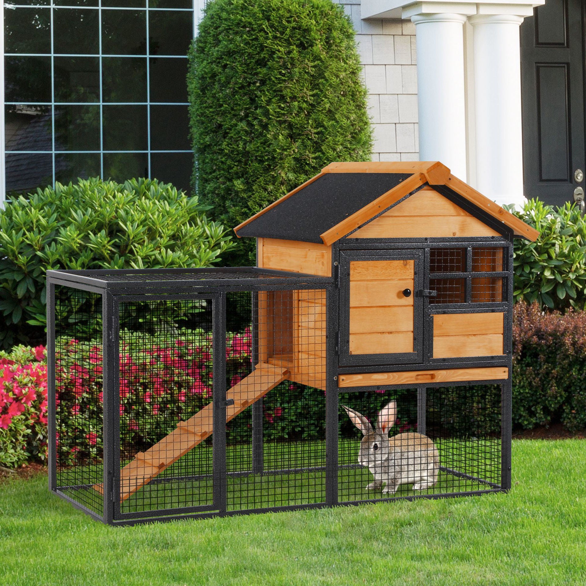 Nancy's Aaron Lake Animal Hutch - Rabbit Hutch with outdoor enclosure and slope 122 cm x 63 cm x 92 cm Wood Metal