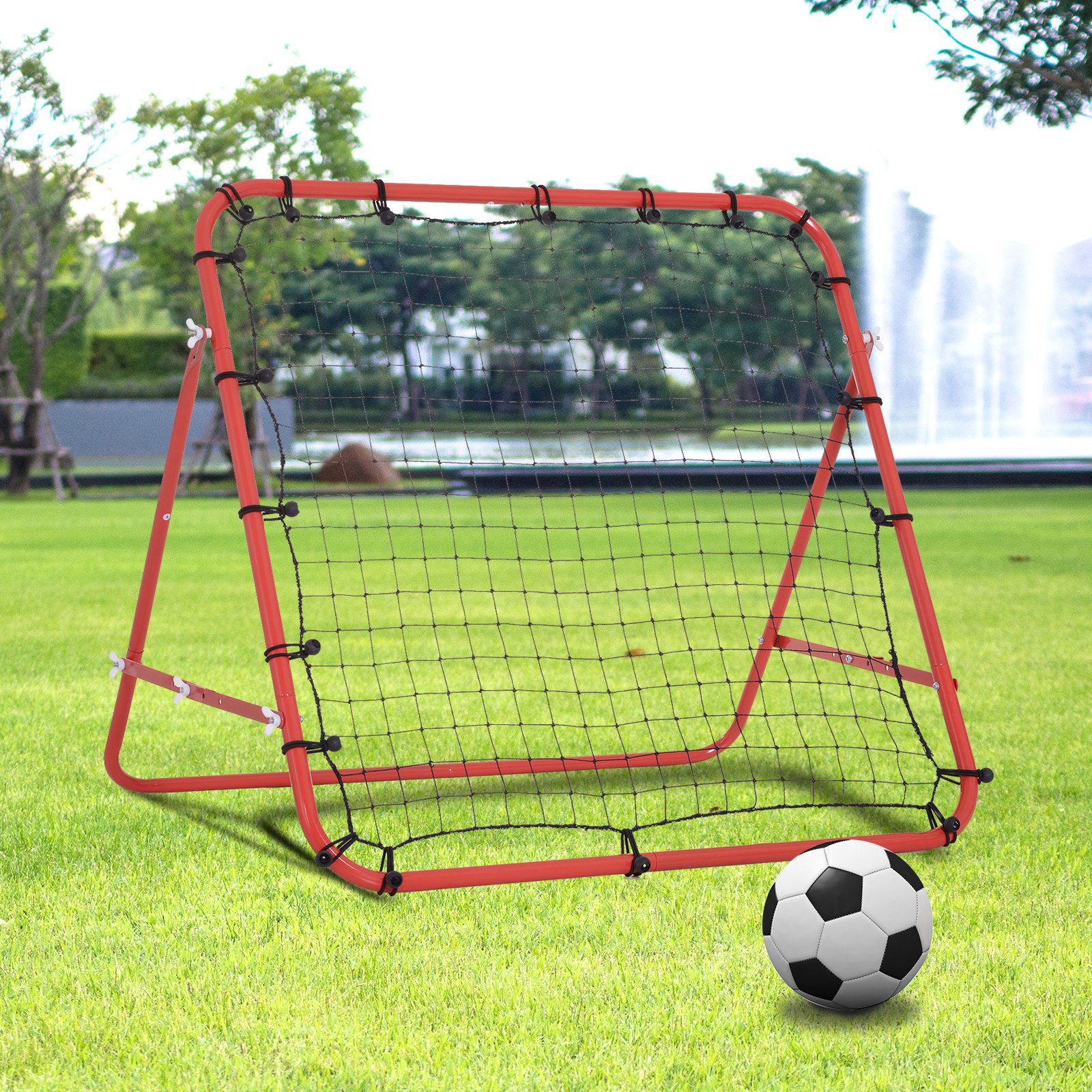 Nancy's Altario Football Rebounder - Rood, Zwart - Stof, Metaal - 37,79 cm x 31,49 cm x 37,79 cm