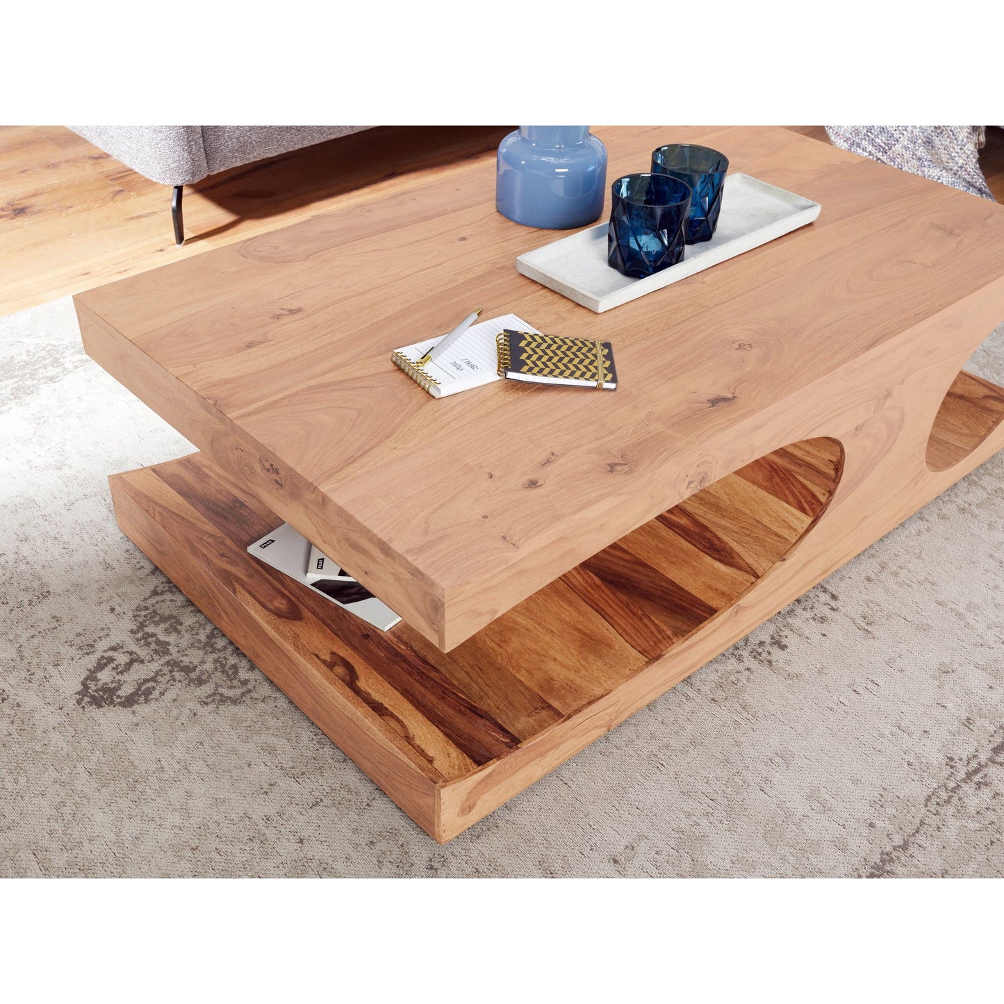 Table basse Reston de Nancy - Table basse en bois massif - Compartiments de rangement - Bois d'acacia - Marron