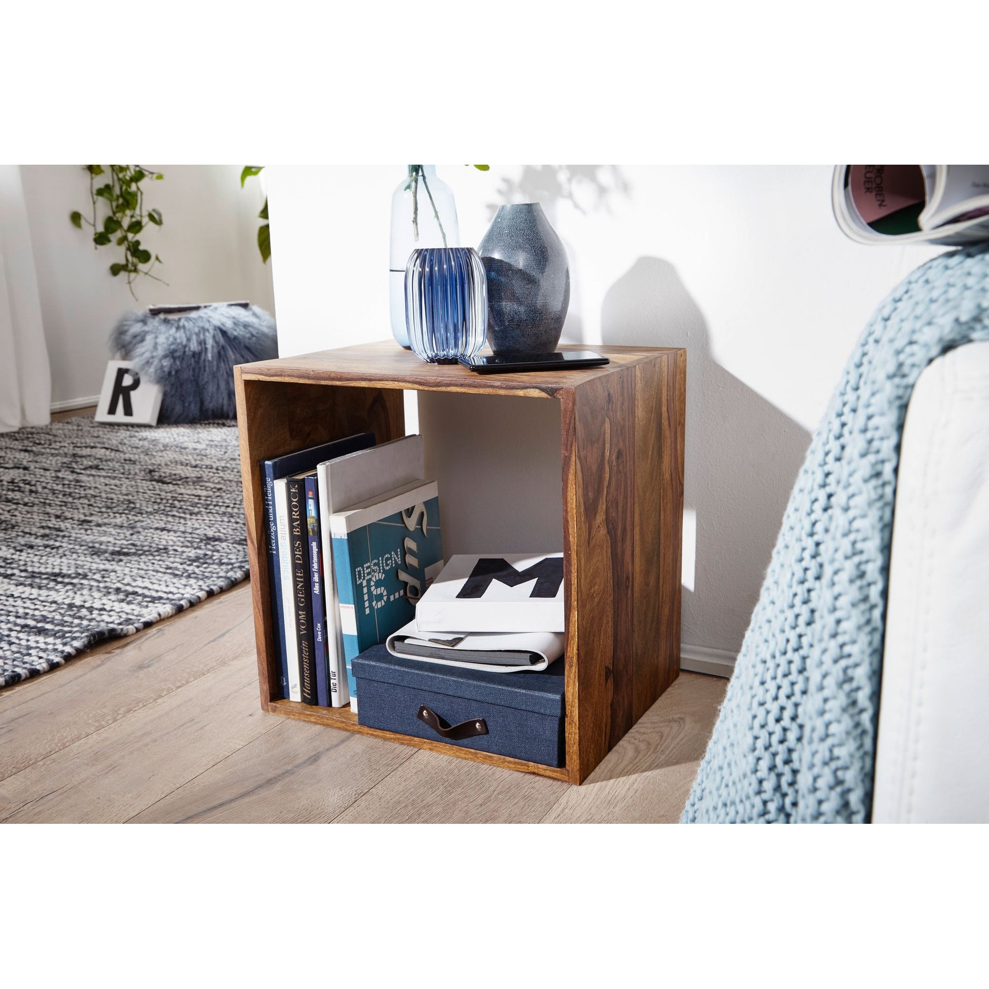 Nancy's Winona Bijzettafel - Kubus Bijzettafel - Vierkante Bijzettafel - Sheesham Hout - Massief Houten Sheesham - 43.5 x 43.5 cm