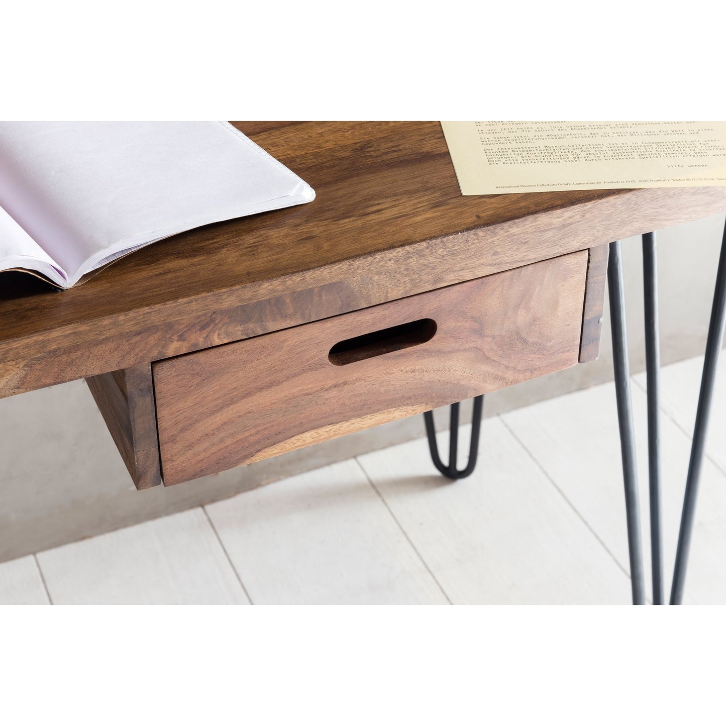 Nancy's Yakima Bureau - Werktafel - Massief Houten Bureau - Kantoortafel - Sheesham - Bruin