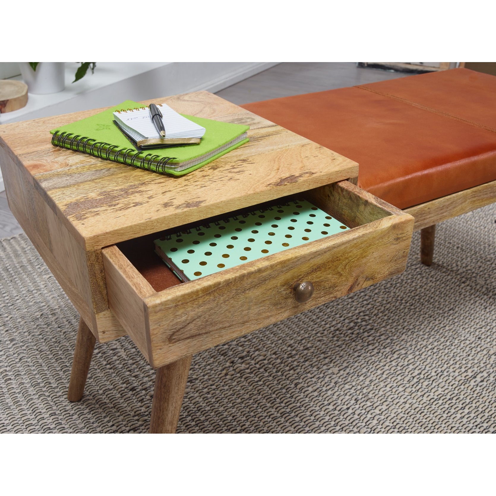 Nancy's Fruita Bank - Zitbank - Gangbank - Mangohout / Geitenleer - ± 100 x 40 x 50 cm