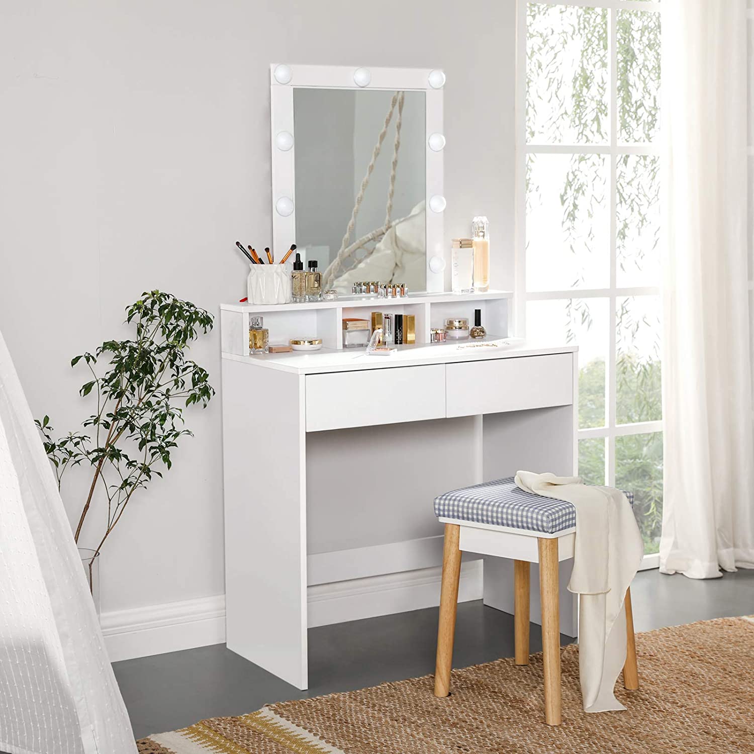 Ikea Malm Scrivania Con Specchio Per Trucco Ikea Ikea Scrivania