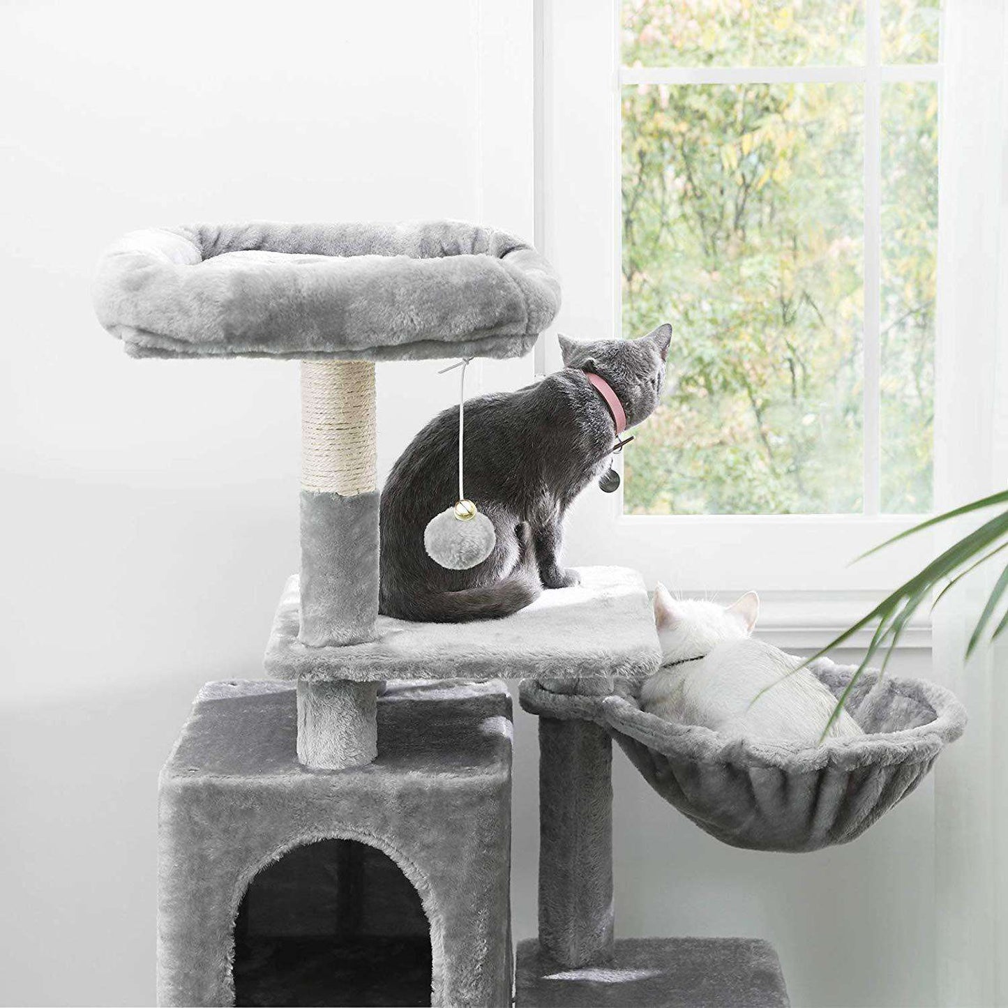 Nancy's Multilevel Kattenboom - Kat toren - Krabpaal - Klimboom voor katten - Lichtgrijs - 50 x 40 x 110 cm