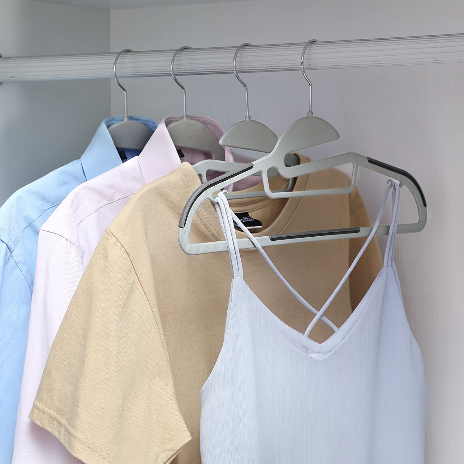 Nancy's Clothes Hanger Set of 20 Pieces - Anti Slip - Clothes Hangers