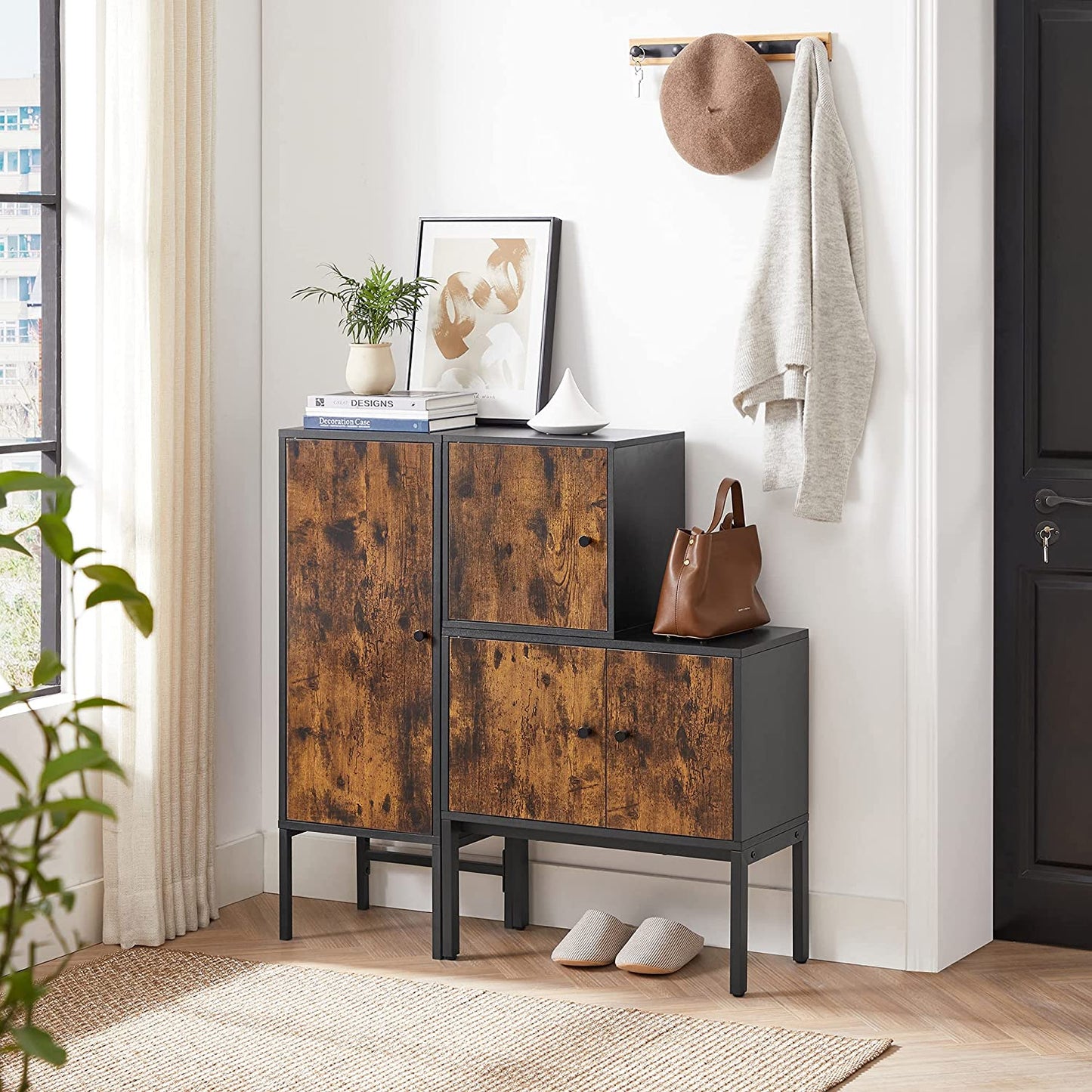 Nancy's Consecon Dressoir - Keukenkast - Opbergkast - Industrieel - Metaal - Bewerkt Hout - Bruin - Zwart - 60 x 30 x 60 cm