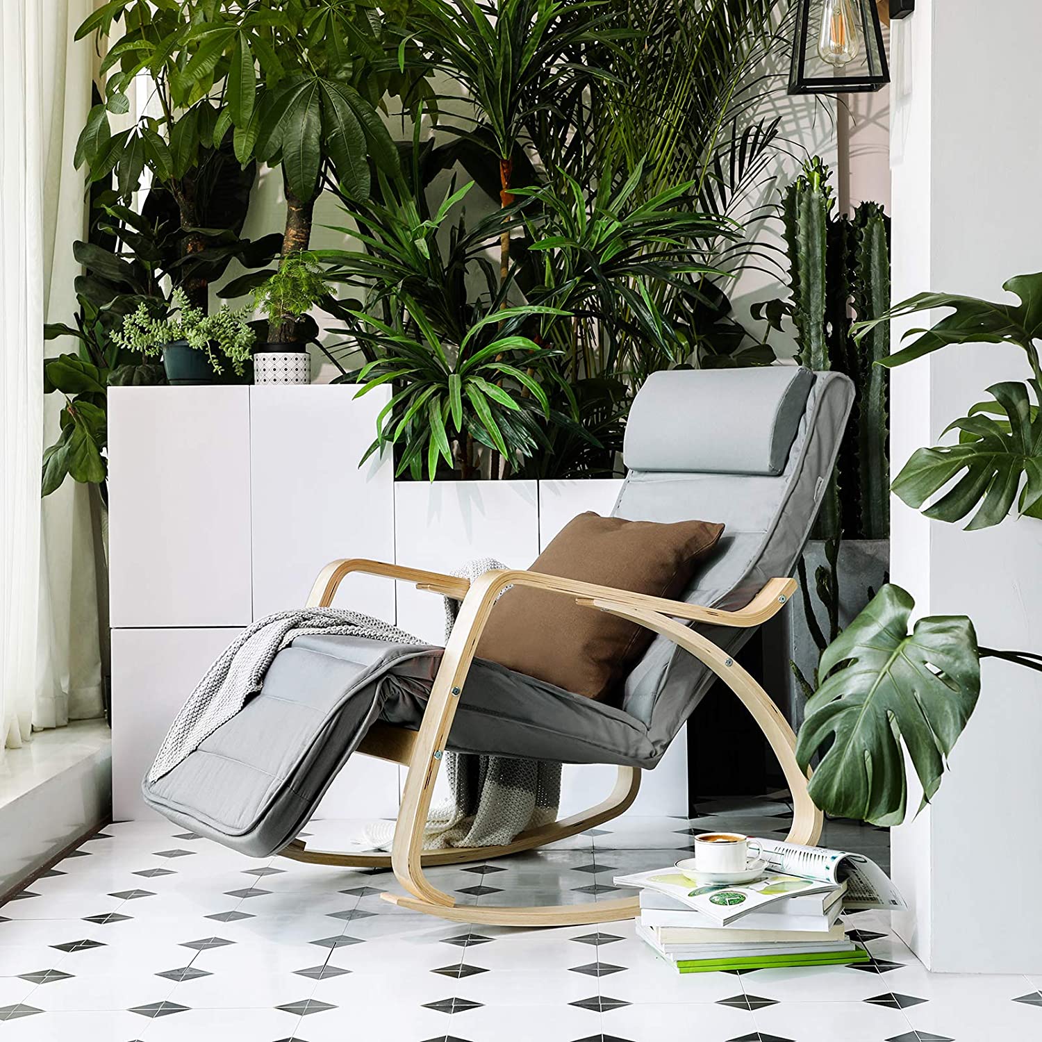 Nancy's Cantley Schommelstoel - Relaxfauteuil - Loungestoel - Lichtgrijs - Katoen / Berkenhout