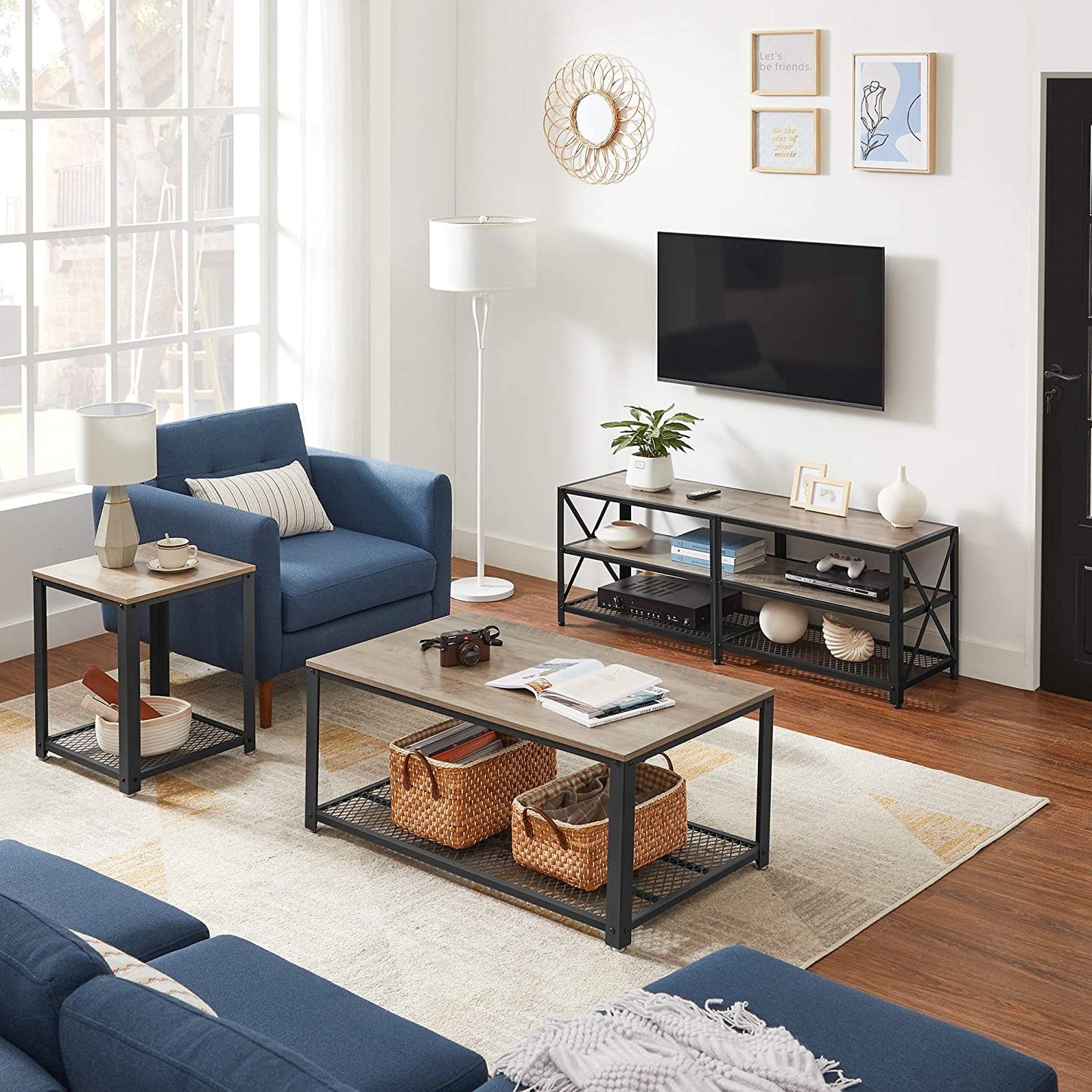 Nancy's Hawkshaw TV Meubel - TV Kast - Lowboard - Opbergruimte - Open Vakken - Tot 60/70 Inch - Staal - Bewerkt Hout - Natuurlijk - Grijs - 140/60 x 39,2 x 50 cm