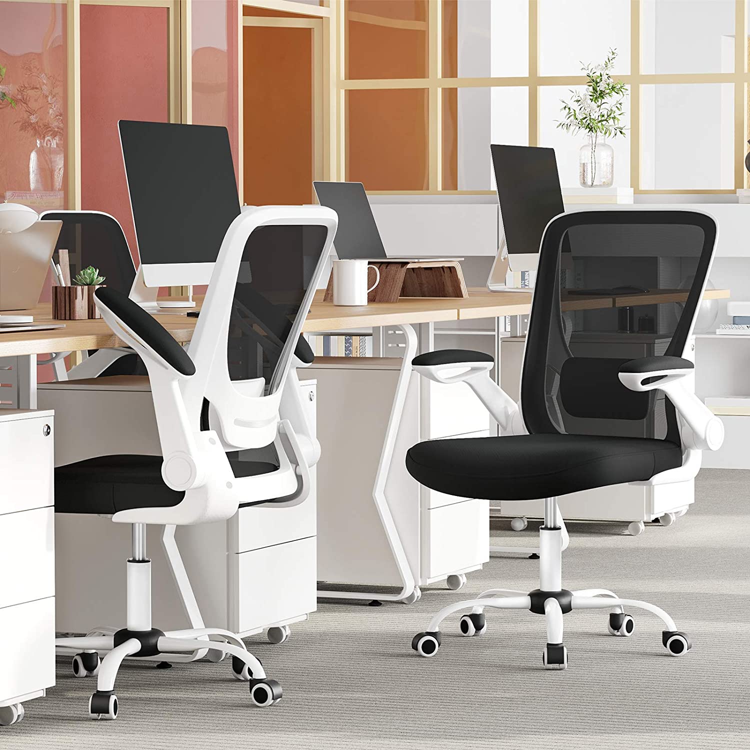Nancy's Walker Office chair - Office chair - Mesh cover - Ergonomic - Adjustable lumbar support - White - Black - 66 x 60 x (99-107) cm