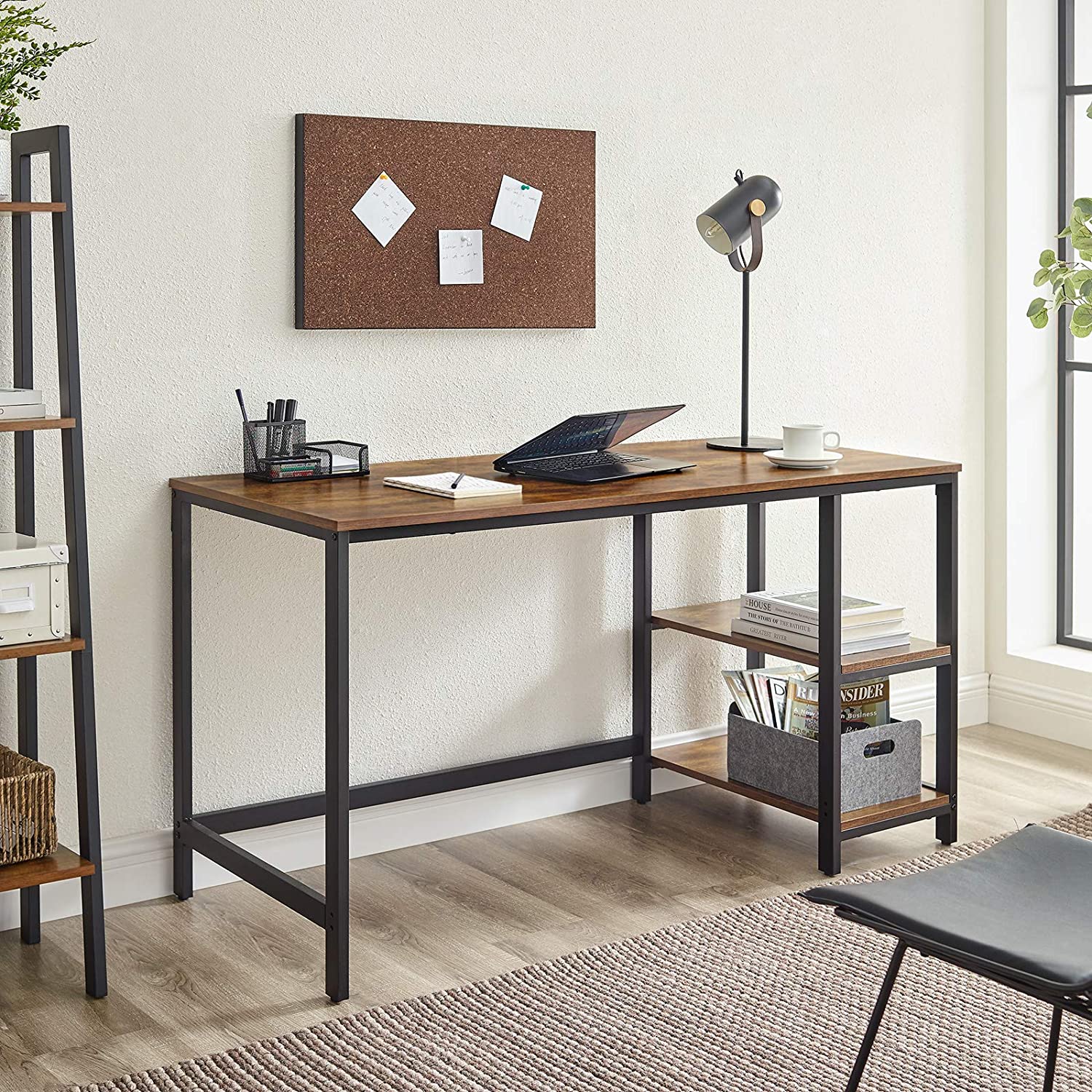 Nancy's Orchards Bureau - Computertafel - Opbergruimte - Bruin / Zwart - 140 x 60 x 75 cm
