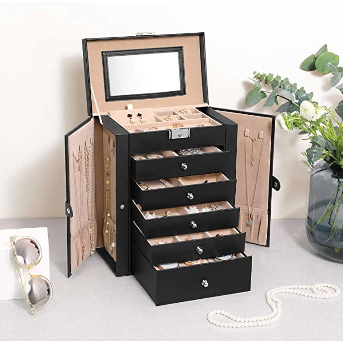 Nancy's Burnaby Sieradendoos - Juwelendoos - Sieraden Organizer - Zwart - Fluweel