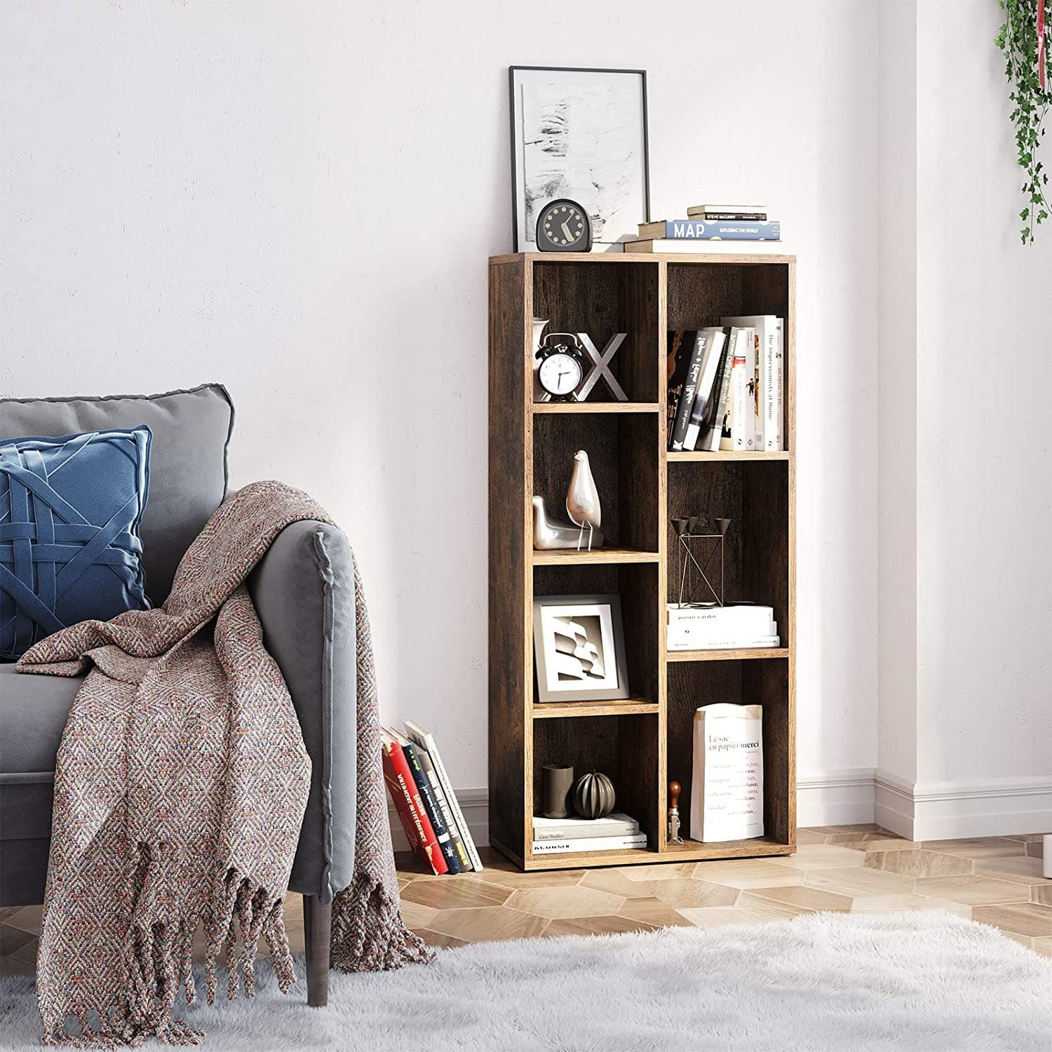 Nancy's Baranu Boekenkast - Opbergkast - 7 Vakkenkast - Industrieel - Hout - Bruin - ± 50 x 25 x 105 cm