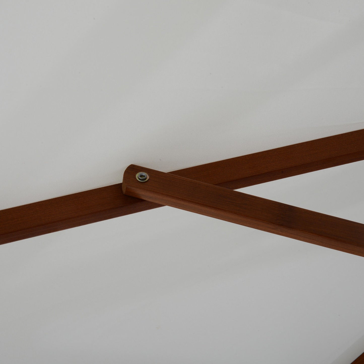 Nancy's Buckeye Parasol - Tuinparaplu - Hout - Marktparaplu - Wit - Ø 270 cm
