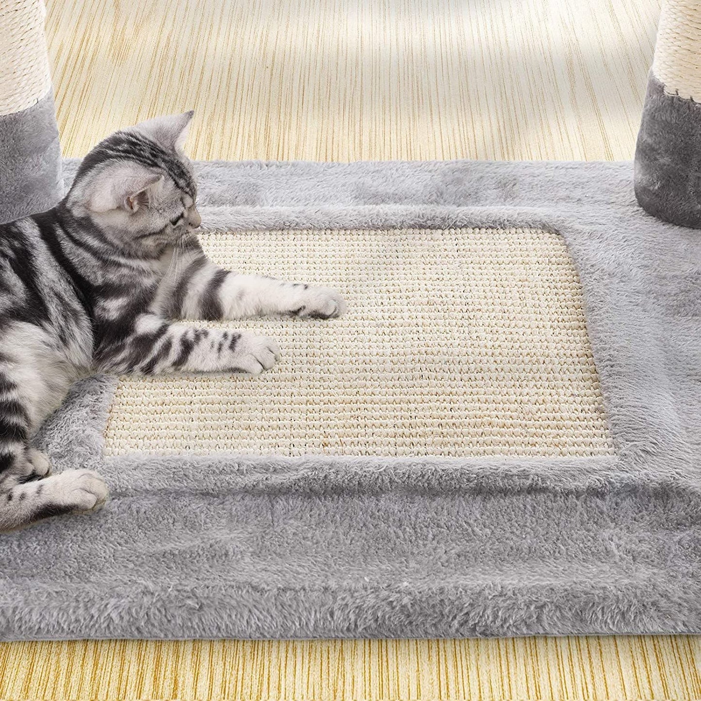 Nancy's Krabpaal - Speelhuis Voor Katten - Klimboom 148CM - Krabpalen