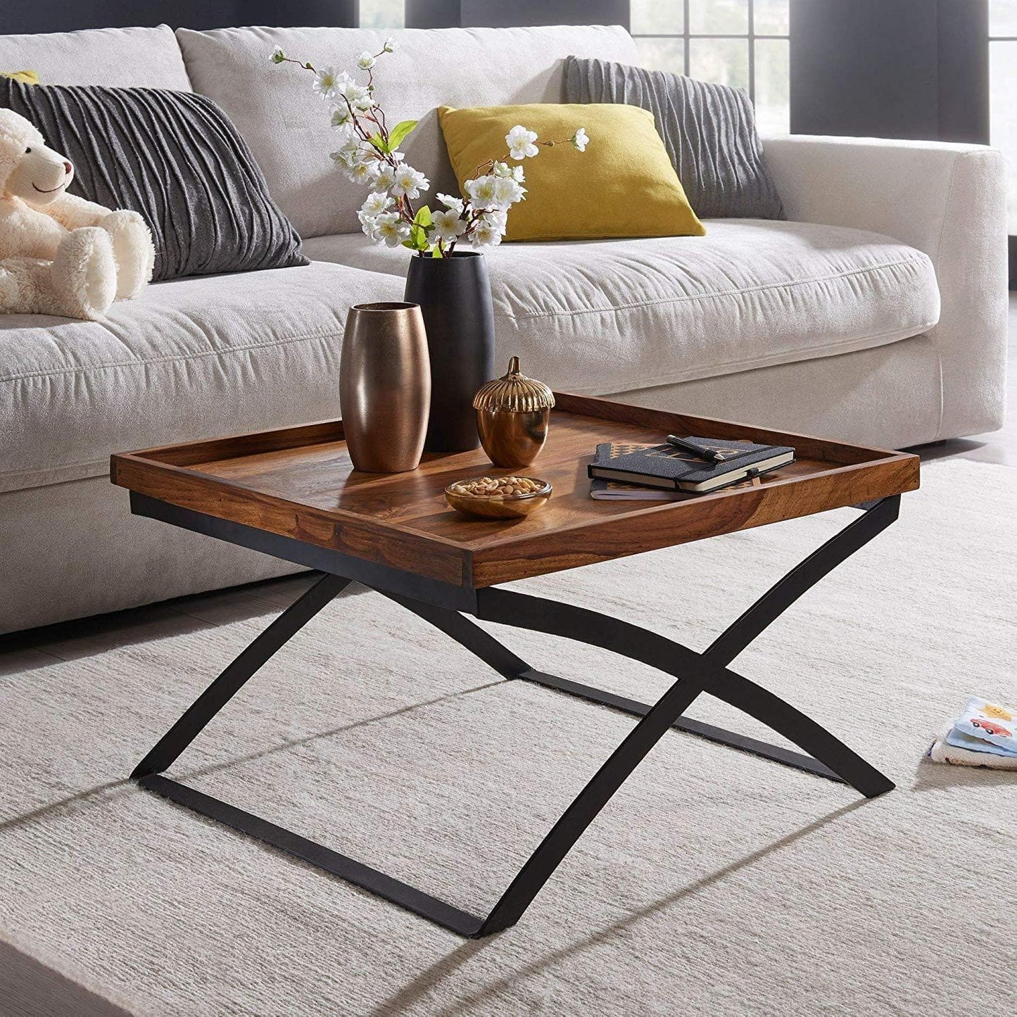 Table basse industrielle de Nancy - Table de salon en bois - Bois de Sesham - 63 x 39 x 63 cm